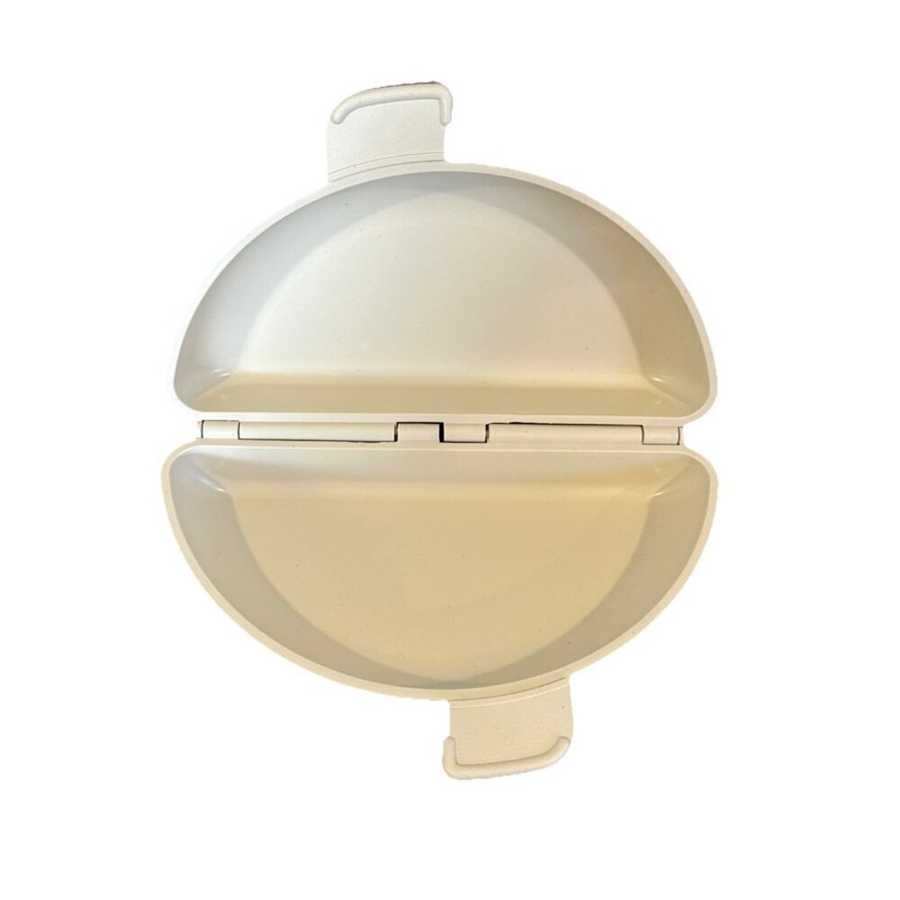 Nordic Ware Miracle Ware Microwave Omelet Pan Microwavable Omelet Maker